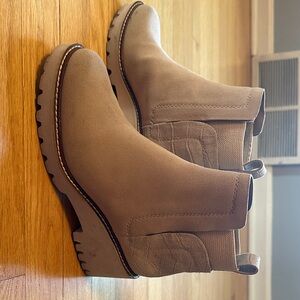Dolce Vita Suede Tan Ankle Boots with Chunky Heel